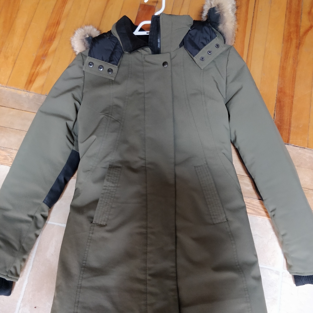 CMFR goose down parka with fur hood